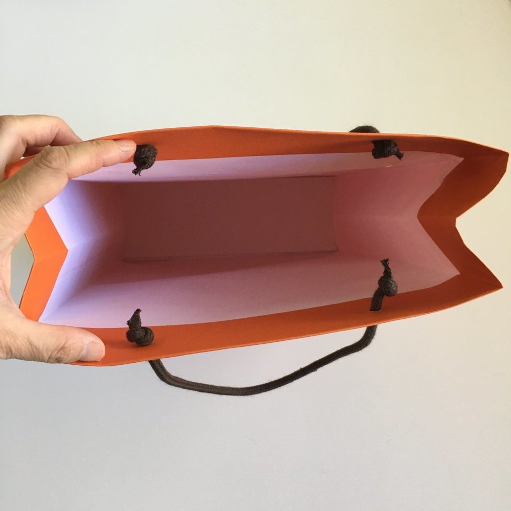 Hermes Paper Bag 16.5x11x4 in Rectangular Shopping Bag Orange Authentic w/flaw - Picture 6 of 13